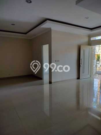 Jual Rumah Minimalis Bagus Punya 5 KT di Serpong Utara Tangerang Selatan SHM Jual Rumah Minimalis Bagus Punya 5 KT di Serpong Utara Tangerang Selatan SHM
