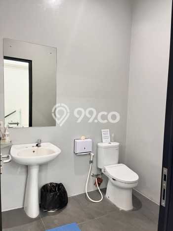 Hunian Mewah Siap Huni LT 120m2 di Pondok Aren, Tangerang Selatan Hunian Mewah Siap Huni LT 120m2 di Pondok Aren, Tangerang Selatan