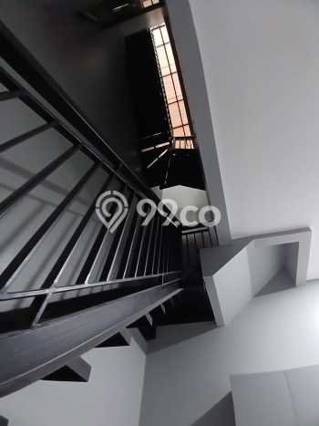 Hot Offer Hunian Mewah Ideal dan Luas di Serpong, Tangerang Selatan Hot Offer Hunian Mewah Ideal dan Luas di Serpong, Tangerang Selatan