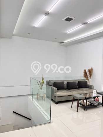 Hunian Mewah Siap Huni LT 120m2 di Pondok Aren, Tangerang Selatan Hunian Mewah Siap Huni LT 120m2 di Pondok Aren, Tangerang Selatan