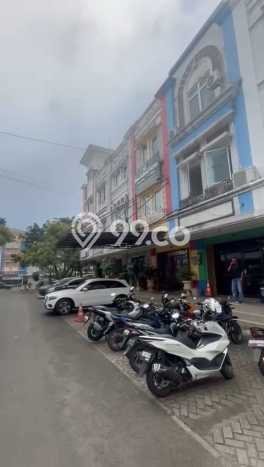 Ruko Usaha Dijual di Serpong Tangerang Selatan LT 54m2 & LB 162m2 Ruko Usaha Dijual di Serpong Tangerang Selatan LT 54m2 & LB 162m2