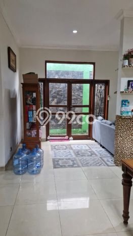 Rumah Mewah Siap Huni LT 282m2 di Cilandak, Jakarta Selatan Rumah Mewah Siap Huni LT 282m2 di Cilandak, Jakarta Selatan