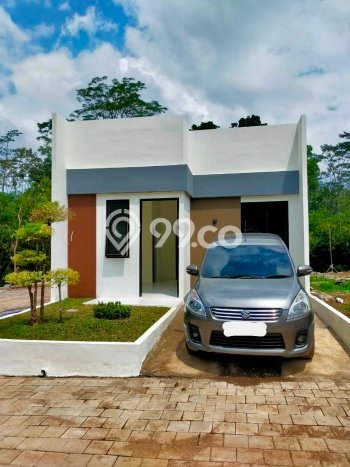 Rumah Nyaman dengan 2 Kamar Tidur dan 1 Kamar Mandi di Area Argomulyo, Salatiga Rumah Nyaman dengan 2 Kamar Tidur dan 1 Kamar Mandi di Area Argomulyo, Salatiga