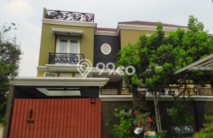 Hunian Mewah LB 600m2 Siap Pakai Desain Elegan di Cipinang, Jakarta Timur Hunian Mewah LB 600m2 Siap Pakai Desain Elegan di Cipinang, Jakarta Timur
