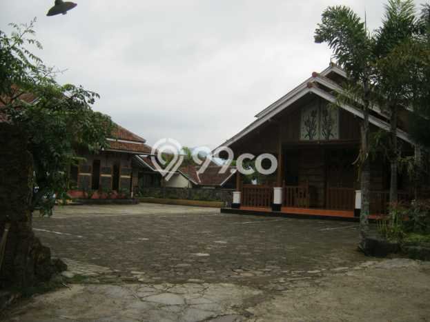 Dijual Hotel Premium di Lembang, Luas 2000m2m², Jalan Utama, Kawasan Komersial Dijual Hotel Premium di Lembang, Luas 2000m2m², Jalan Utama, Kawasan Komersial