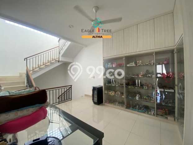 Rumah Elit Modern Siap Huni di BSD Tangerang Rumah Elit Modern Siap Huni di BSD Tangerang
