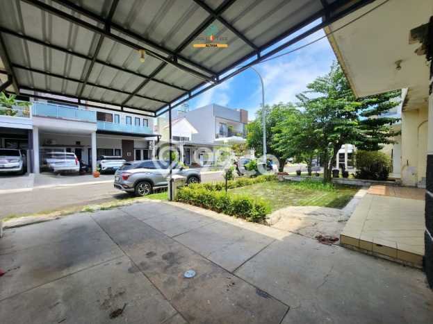 Rumah Mewah LB 150m2 Siap Huni Desain Elegan di Alam Sutera, Tangerang Rumah Mewah LB 150m2 Siap Huni Desain Elegan di Alam Sutera, Tangerang