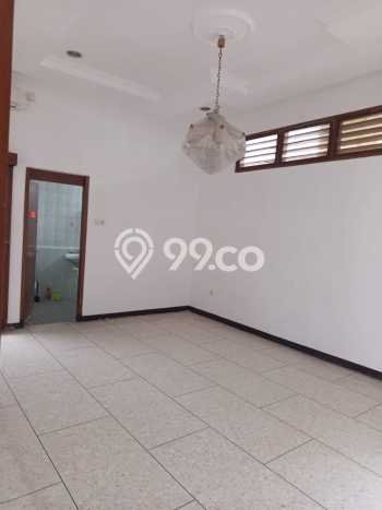 Hunian Eksklusif Siap Huni LT 375m2 di Dukuh Pakis, Surabaya Hunian Eksklusif Siap Huni LT 375m2 di Dukuh Pakis, Surabaya