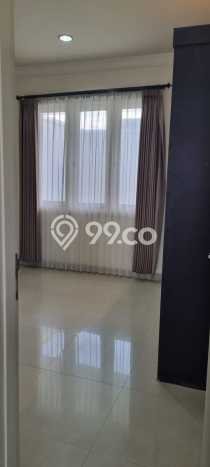 Dijual Rumah Premium dengan Fasilitas Sekitar Lengkap di Sukolilo, Surabaya Dijual Rumah Premium dengan Fasilitas Sekitar Lengkap di Sukolilo, Surabaya
