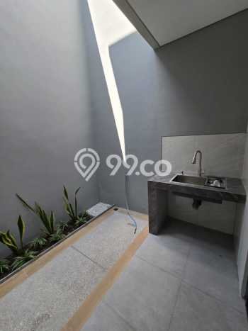 Jual Rumah Strategis Bagus Punya 4 KT di Rungkut Surabaya PPJB Jual Rumah Strategis Bagus Punya 4 KT di Rungkut Surabaya PPJB