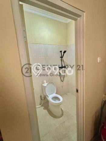 Rumah Strategis Modern Lb 106m2 di Kembangan, Jakarta Barat Rumah Strategis Modern Lb 106m2 di Kembangan, Jakarta Barat