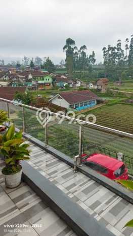 Rumah Mewah LB 420m2 Siap Pakai Desain Elegan di Bandung Barat, Bandung Rumah Mewah LB 420m2 Siap Pakai Desain Elegan di Bandung Barat, Bandung