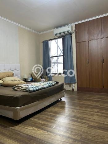 Hunian Mewah Siap Huni LT 596m2 di Kebayoran Baru, Jakarta Selatan Hunian Mewah Siap Huni LT 596m2 di Kebayoran Baru, Jakarta Selatan