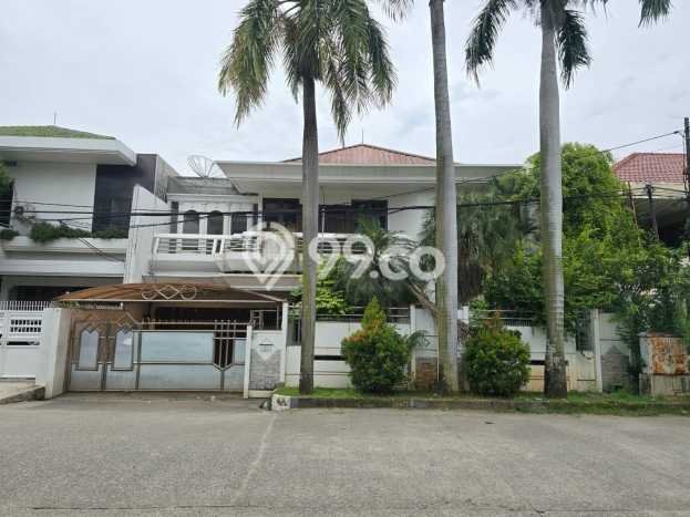 Rumah Luxury Modern Tanpa Renovasi di Green garden Jakarta Barat Rumah Luxury Modern Tanpa Renovasi di Green garden Jakarta Barat