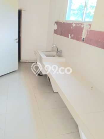 Unit Komersial Dijual di Jakarta Timur LT 250m2 & LB 280m2 Unit Komersial Dijual di Jakarta Timur LT 250m2 & LB 280m2