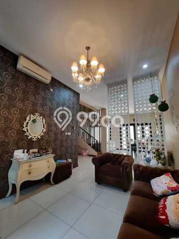 Dijual Rumah Luas Elegan Dengan View Cantik di harapan indah, Bekasi Dijual Rumah Luas Elegan Dengan View Cantik di harapan indah, Bekasi