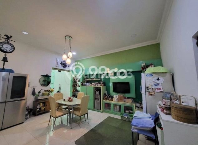 Rumah Luas Asri 3 KT Siap Pakai di harapan indah Bekasi Rumah Luas Asri 3 KT Siap Pakai di harapan indah Bekasi