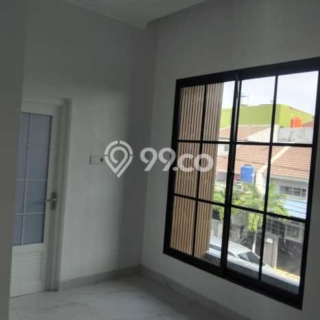 Dijual Rumah Eksklusif 4 KT di Harapan Indah, Bekasi Dijual Rumah Eksklusif 4 KT di Harapan Indah, Bekasi