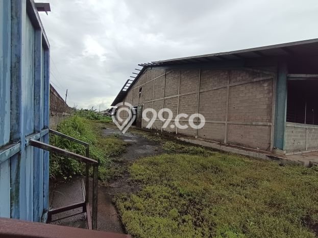 Gudang Dijual di Cikande Serang dengan Luas Bangunan 2400m2 Gudang Dijual di Cikande Serang dengan Luas Bangunan 2400m2