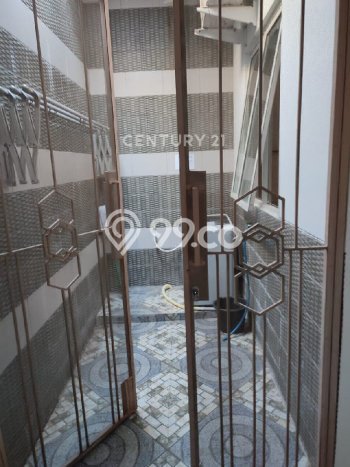 Jual Rumah Bagus Siap Huni LB 120m2 di Cakung, Jakarta Timur Jual Rumah Bagus Siap Huni LB 120m2 di Cakung, Jakarta Timur