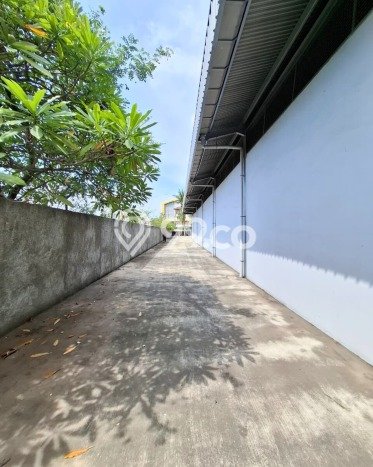 LOKASI PREMIUM! Gudang Kawasan Semper, Luas 1280m², Area Bisnis LOKASI PREMIUM! Gudang Kawasan Semper, Luas 1280m², Area Bisnis