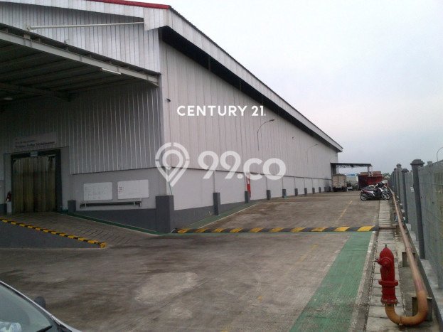 Gudang Bagus Dijual LB 4267m2 Lokasi Strategis Bekasi Area Cocok untuk Bisnis Gudang Bagus Dijual LB 4267m2 Lokasi Strategis Bekasi Area Cocok untuk Bisnis