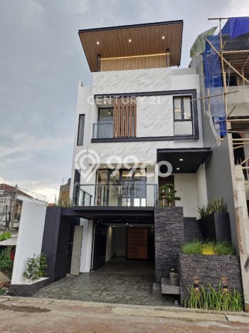 Dijual Rumah Mewah Exclusive di Jagakarsa, Jakarta Selatan Dijual Rumah Mewah Exclusive di Jagakarsa, Jakarta Selatan