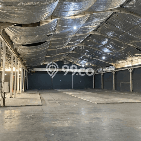 Gudang Disewa di Jakarta Barat dengan LB 2270m2 Area Komersial Ramai Gudang Disewa di Jakarta Barat dengan LB 2270m2 Area Komersial Ramai