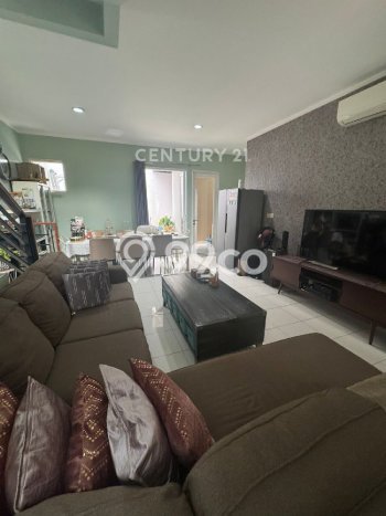 Rumah Mewah Siap Huni LT 144m2 di Summarecon Bekasi, Bekasi Rumah Mewah Siap Huni LT 144m2 di Summarecon Bekasi, Bekasi