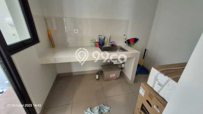Disewakan! Rumah 3 Kamar Tidur &
2 Kamar Mandi di Summarecon Crown Gading, Bekasi Disewakan! Rumah 3 Kamar Tidur &
2 Kamar Mandi di Summarecon Crown Gading, Bekasi