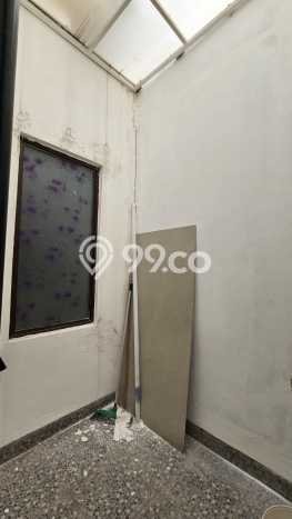 Ruko Dijual di Cakung LT 65m2, LB 100m2 untuk Investasi Ruko Dijual di Cakung LT 65m2, LB 100m2 untuk Investasi