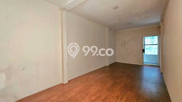 Ruko Bagus Dijual LB 150m2 Lokasi Strategis Jakarta Timur Area Cocok untuk Berbisnis Ruko Bagus Dijual LB 150m2 Lokasi Strategis Jakarta Timur Area Cocok untuk Berbisnis