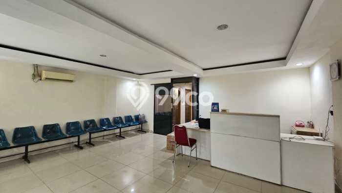 Ruko Bagus Dijual LB 150m2 Lokasi Strategis Jakarta Timur Area Cocok untuk Berbisnis Ruko Bagus Dijual LB 150m2 Lokasi Strategis Jakarta Timur Area Cocok untuk Berbisnis