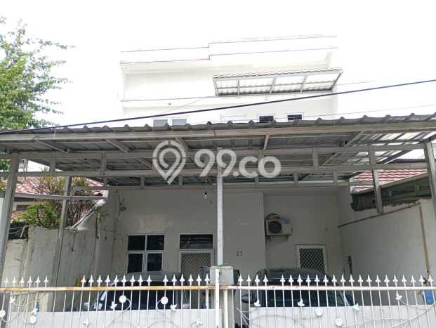 Rumah Modern Cantik 5 KT Bisa Langsung Pindah di Cakung Rumah Modern Cantik 5 KT Bisa Langsung Pindah di Cakung