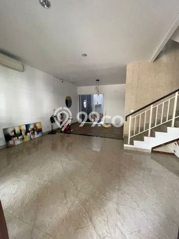 Dijual Rumah Premium dengan Fasilitas Sekitar Komplit di Cakung, Jakarta Timur Dijual Rumah Premium dengan Fasilitas Sekitar Komplit di Cakung, Jakarta Timur