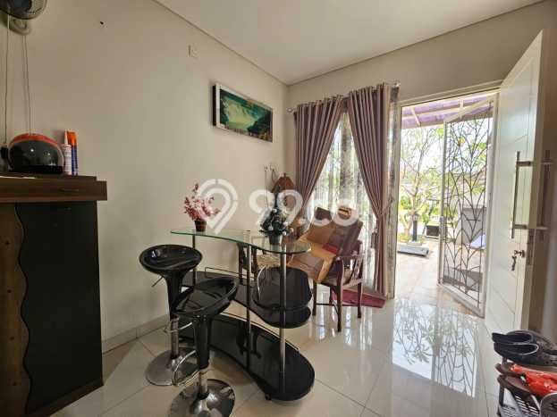 Disewakan! Rumah 3 Kamar Tidur &
3 Kamar Mandi di Harapan Indah, Bekasi Disewakan! Rumah 3 Kamar Tidur &
3 Kamar Mandi di Harapan Indah, Bekasi
