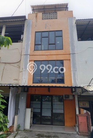 Area Ramai! Ruko Dijual di Pulo Gadung untuk Bisnis Luas Bangunan 215m2 Area Ramai! Ruko Dijual di Pulo Gadung untuk Bisnis Luas Bangunan 215m2