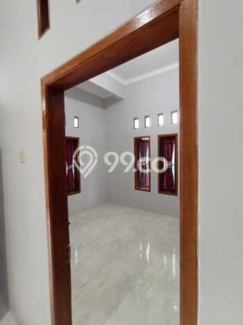 Dijual Hunian Rumah Nyaman 4 Kamar di Bekasi, Bekasi Dijual Hunian Rumah Nyaman 4 Kamar di Bekasi, Bekasi