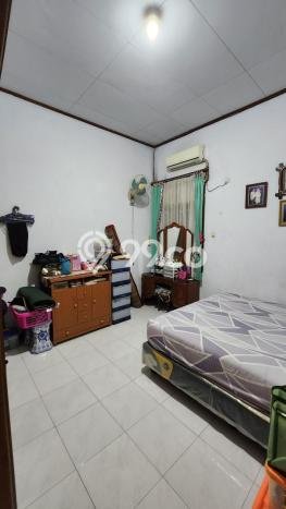 Dijual Rumah Luas Elegan Dengan View Cantik di Pondok Kelapa, Jakarta Timur Dijual Rumah Luas Elegan Dengan View Cantik di Pondok Kelapa, Jakarta Timur