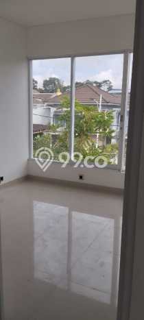 Rumah EXCLUSIVE di Balikpapan Selatan, Balikpapan, Luas 135m² LB 170m² KESEMPATAN TERBATAS! Rumah EXCLUSIVE di Balikpapan Selatan, Balikpapan, Luas 135m² LB 170m² KESEMPATAN TERBATAS!