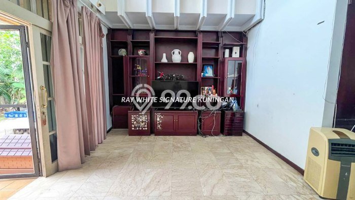 Hunian Super Elit dengan Akses Paling Strategis di Pondok Indah, Jakarta Selatan Hunian Super Elit dengan Akses Paling Strategis di Pondok Indah, Jakarta Selatan