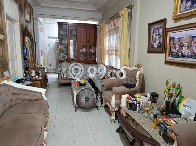 Hunian Cantik Modern Lb 108m2 di Cempaka Putih, Jakarta Pusat Hunian Cantik Modern Lb 108m2 di Cempaka Putih, Jakarta Pusat
