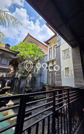 Rumah Luas Asri 3 KT Siap Pakai di Gatot Subroto Denpasar Rumah Luas Asri 3 KT Siap Pakai di Gatot Subroto Denpasar
