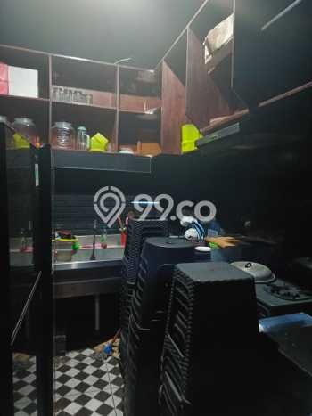 Ruko Area Bisnis Kawasan , Luas 190m2m², Disewakan, Siap Digunakan Ruko Area Bisnis Kawasan , Luas 190m2m², Disewakan, Siap Digunakan