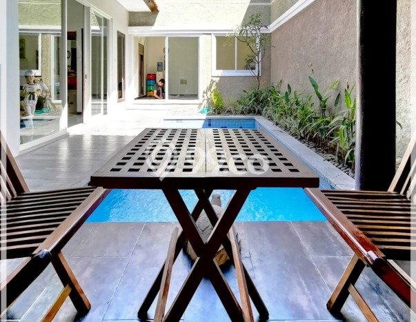 Rumah Elit Modern Tanpa Renovasi di Biaung Tabanan Rumah Elit Modern Tanpa Renovasi di Biaung Tabanan