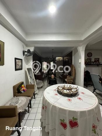 Dijual Rumah Mewah Megah Dengan View Cantik di Klender, Jakarta Timur Dijual Rumah Mewah Megah Dengan View Cantik di Klender, Jakarta Timur
