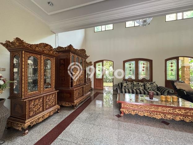 Rumah Elit Modern Tanpa Renovasi di Kemang Pratama Bekasi Rumah Elit Modern Tanpa Renovasi di Kemang Pratama Bekasi
