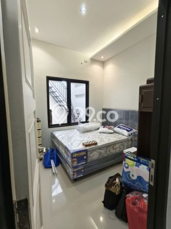 Rumah Luas Asri 3 KT Siap Pakai di Kota Wisata Bogor Rumah Luas Asri 3 KT Siap Pakai di Kota Wisata Bogor