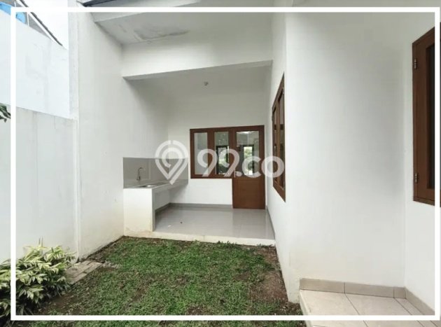 Dijual Rumah Strategis Bagus Punya 2 KT di Bekasi Barat Bekasi SHM Dijual Rumah Strategis Bagus Punya 2 KT di Bekasi Barat Bekasi SHM
