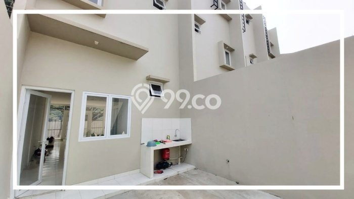 FOR SALE! Ruko di Bekasi Utara Bekasi, LT 202m2, LB 202m2 FOR SALE! Ruko di Bekasi Utara Bekasi, LT 202m2, LB 202m2